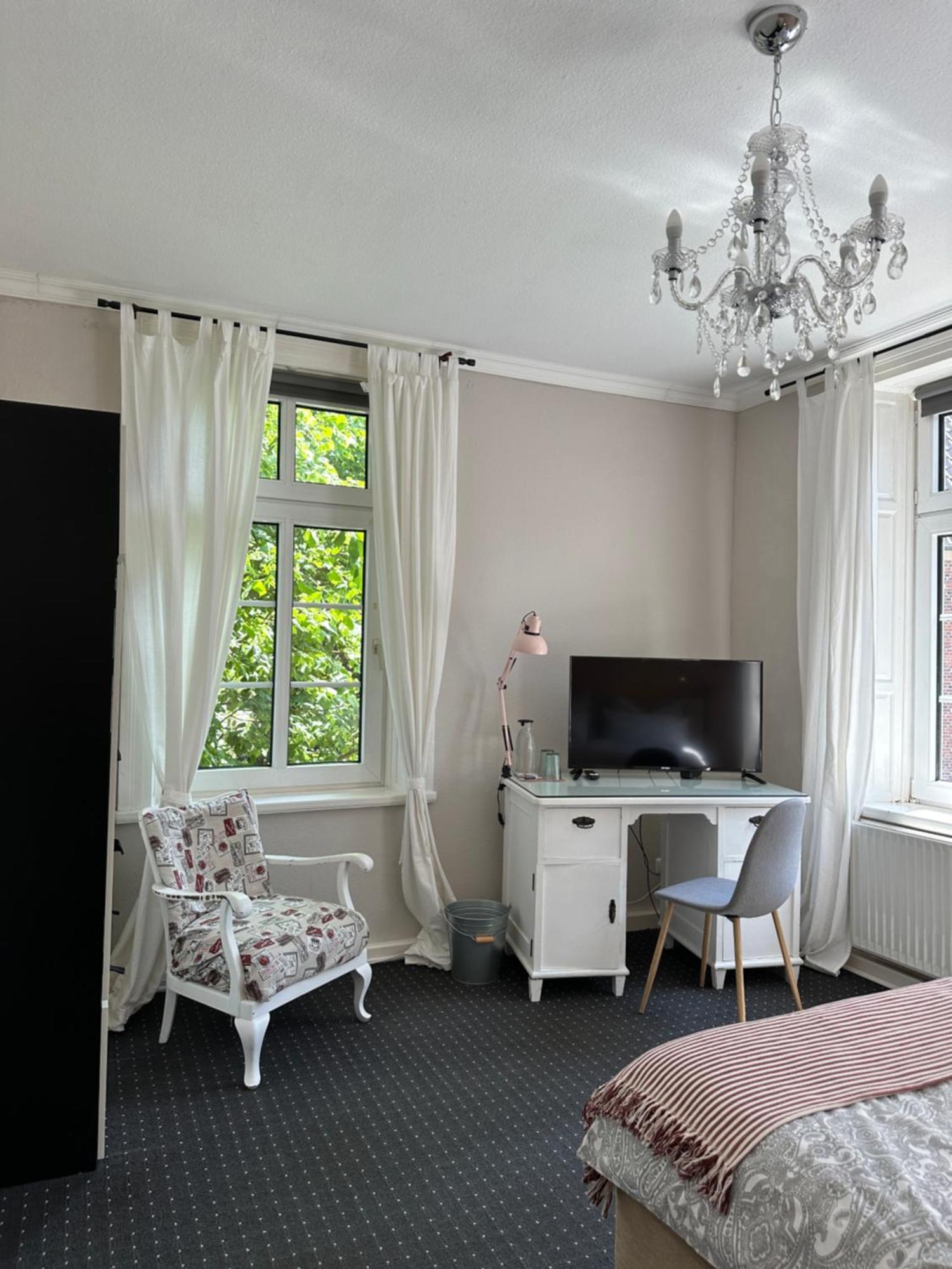 Altes Pastorat Bed and Breakfast Barmstedt Eksteriør billede