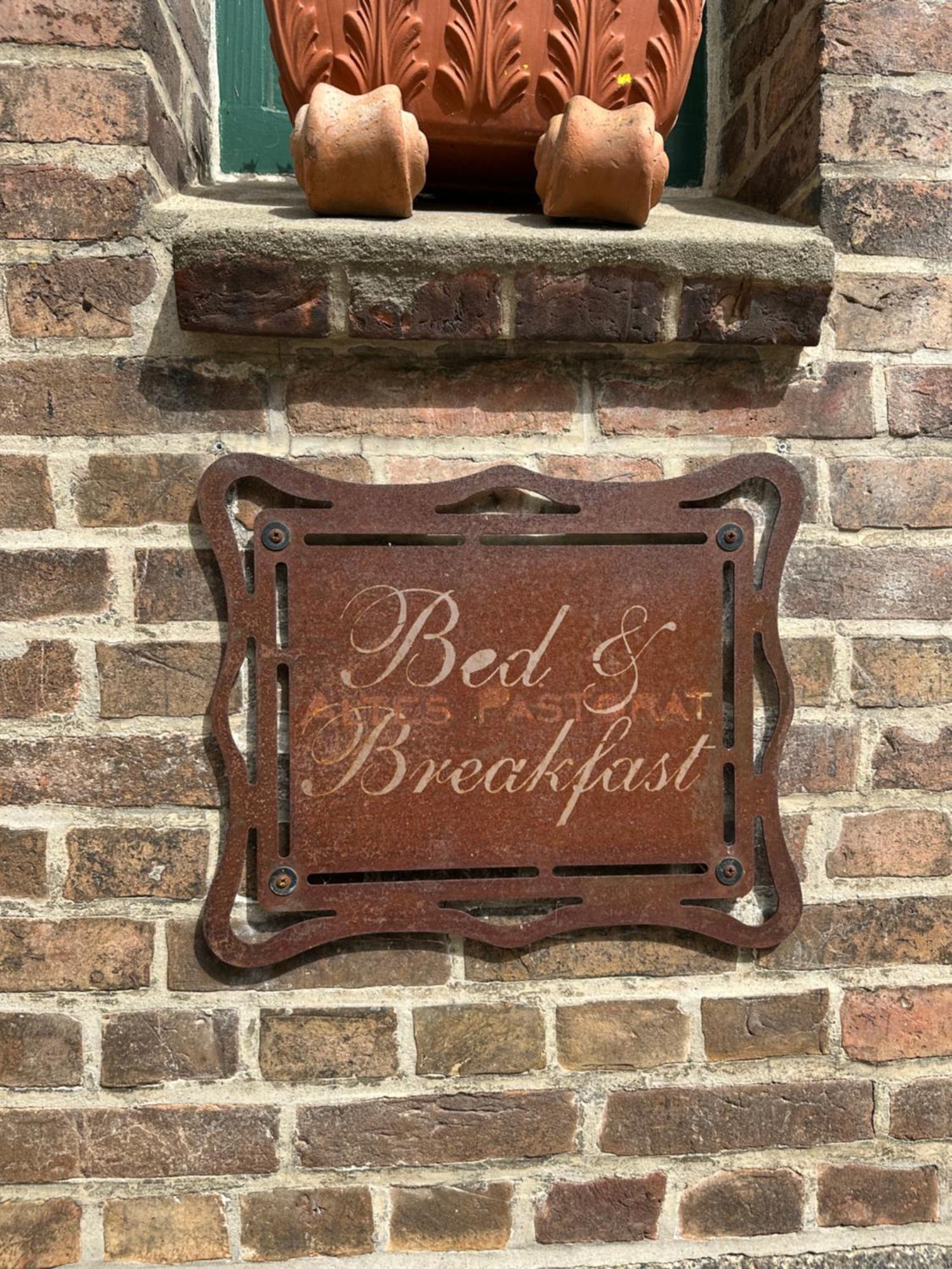 Altes Pastorat Bed and Breakfast Barmstedt Eksteriør billede