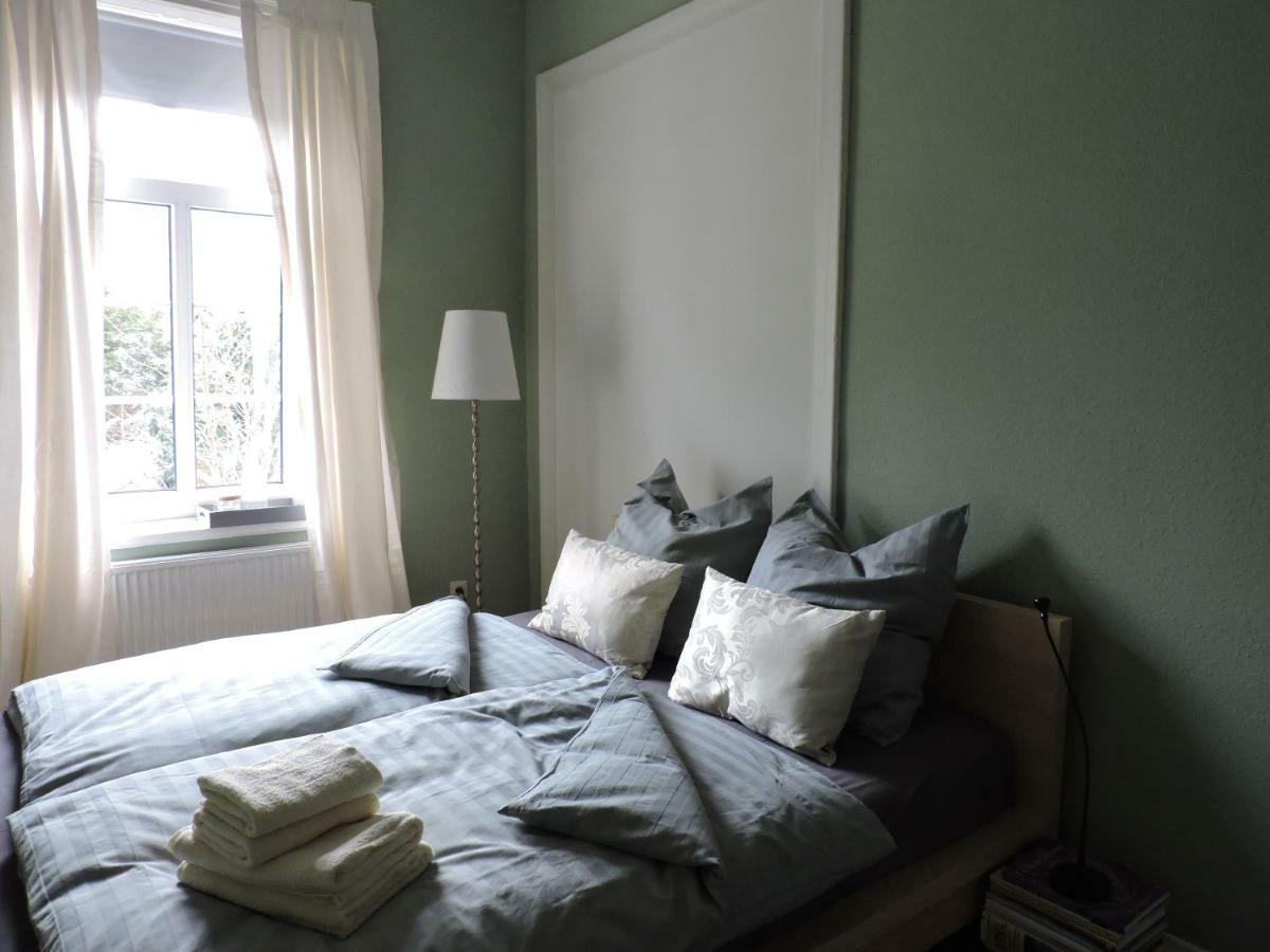 Altes Pastorat Bed and Breakfast Barmstedt Eksteriør billede